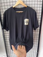 CAMISETA BLUNT - PRETA