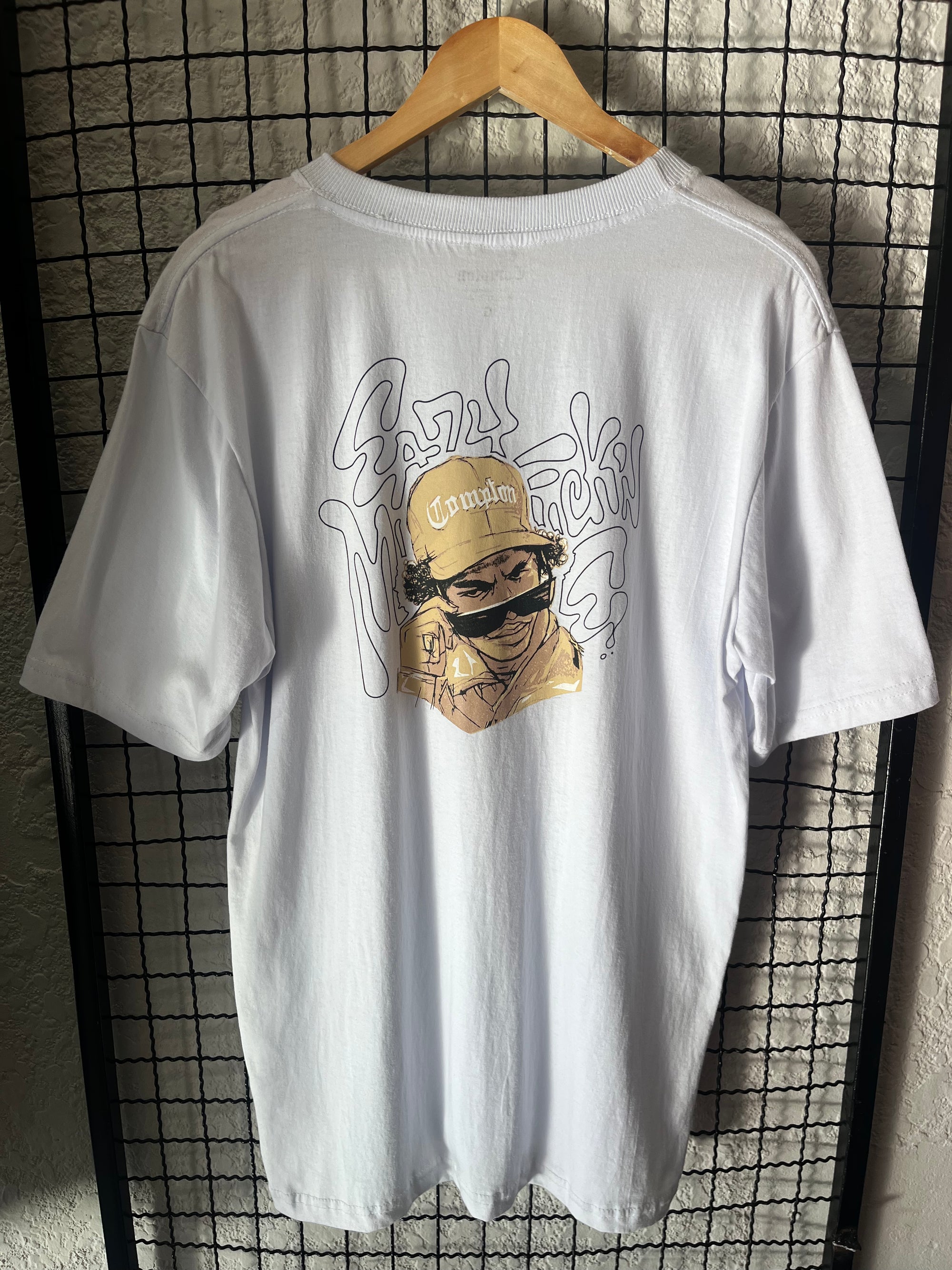 CAMISETA COMPTON JAY-Z - BRANCA