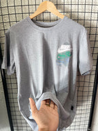 CAMISETA NK JUST DO IT. - CINZA