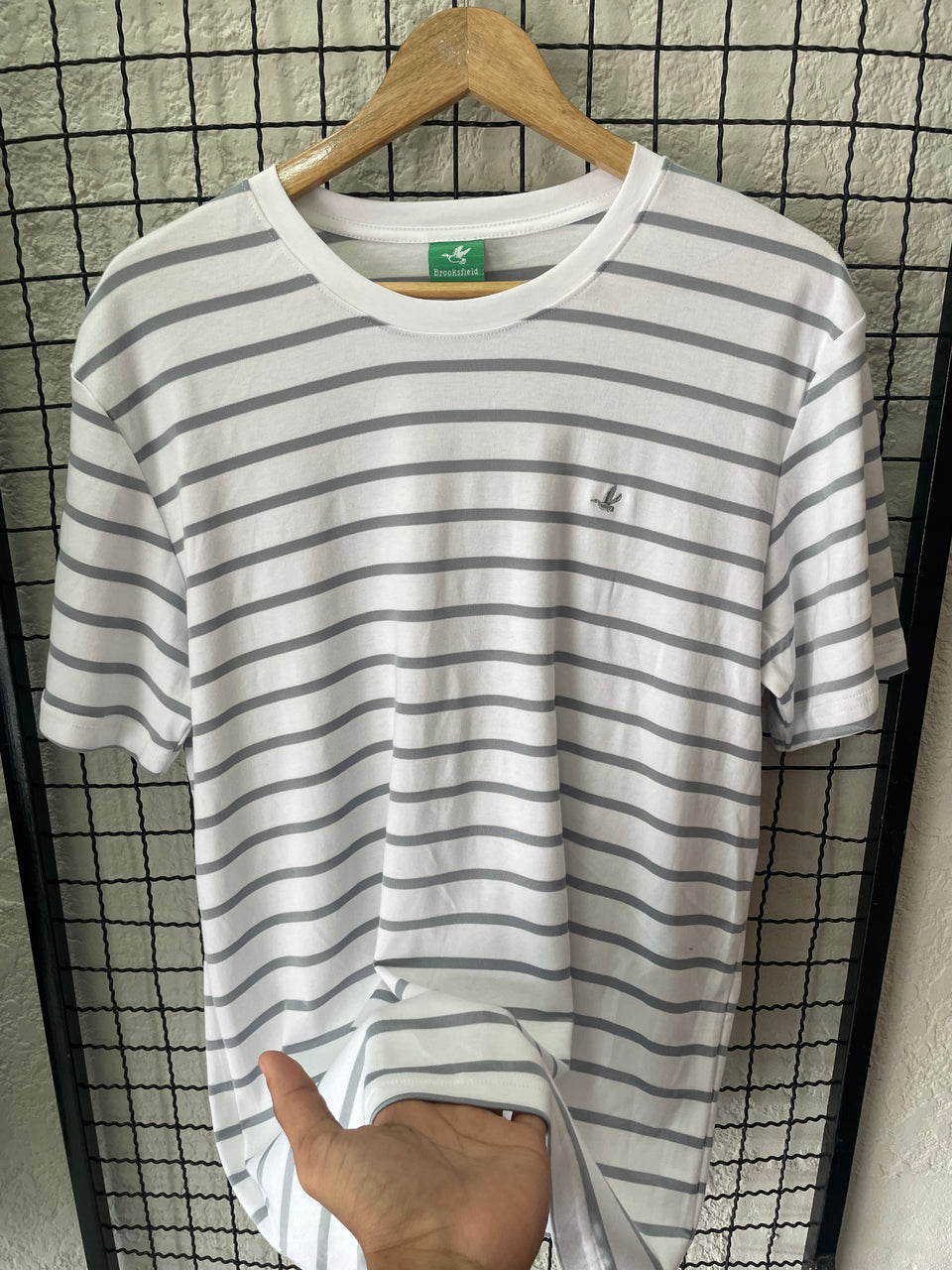 CAMISETA BROOKSFIELD - BRANCA