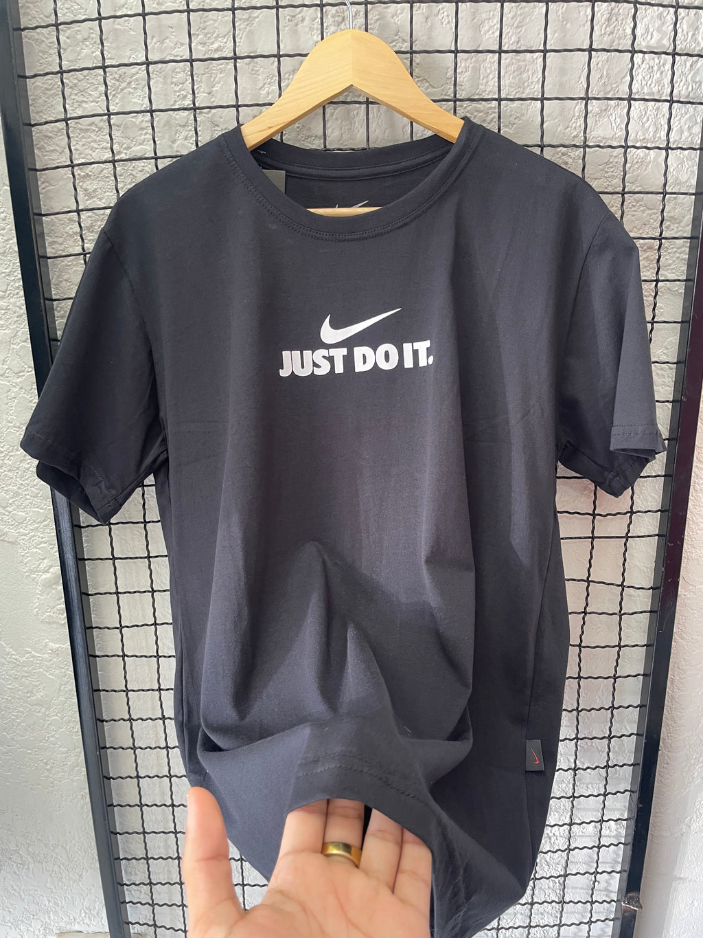 CAMISETA NK JUST DO IT. - PRETA