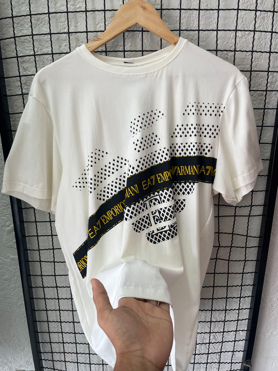 CAMISETA EA7 - OFF WHITE