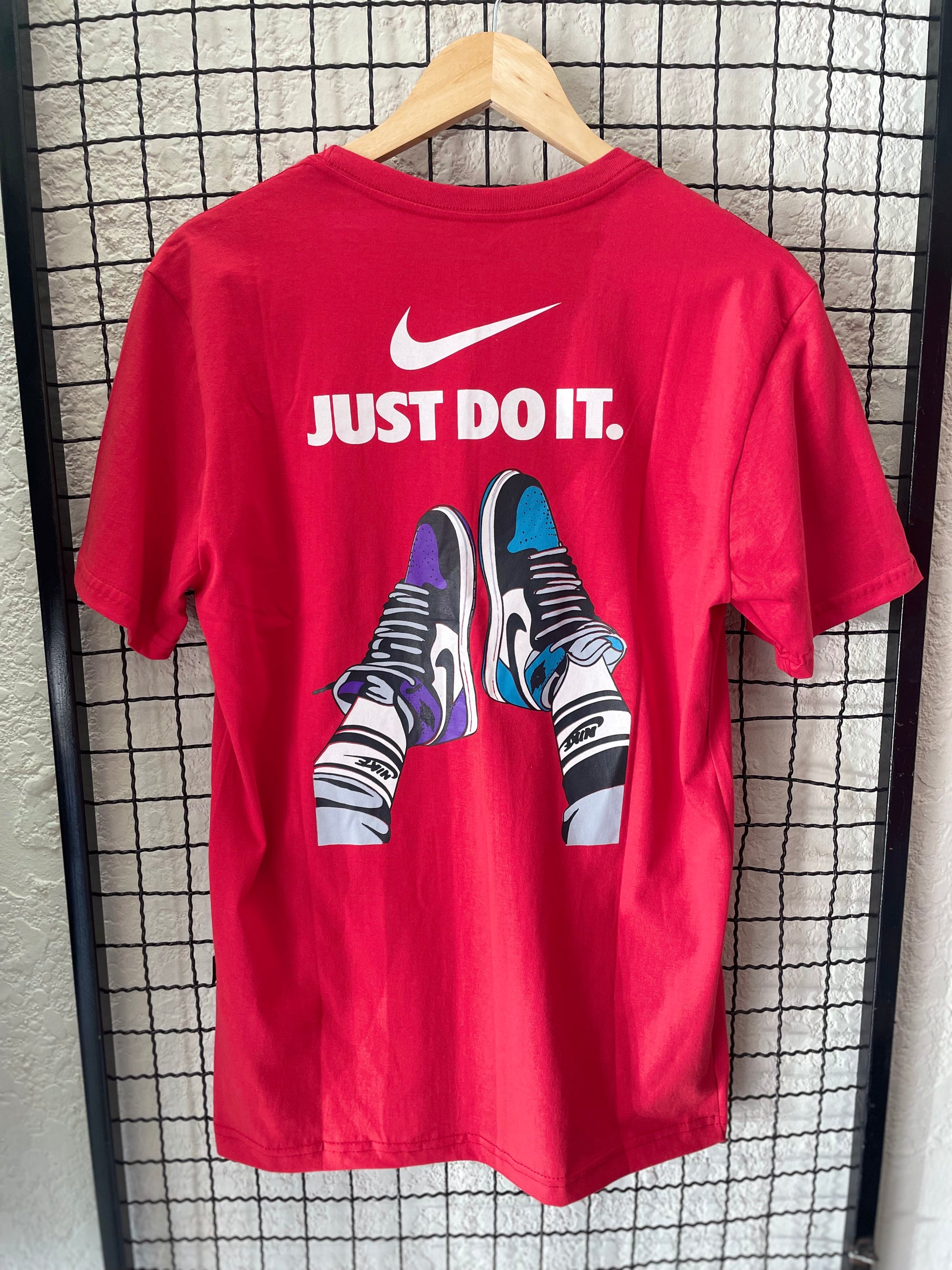 CAMISETA NK JUST DO IT. - VERMELHA