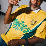 AMARELO