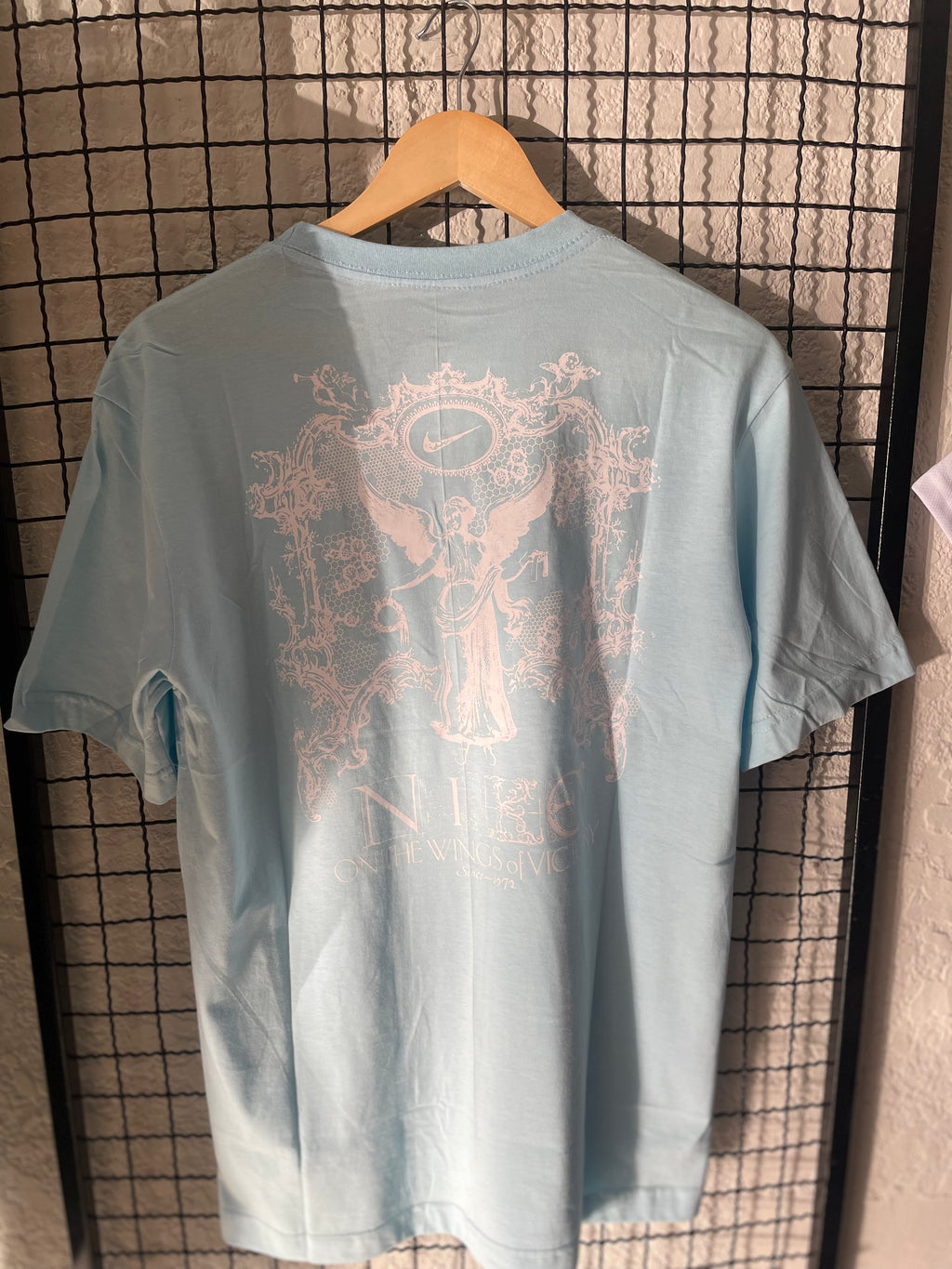 CAMISETA NK 1972 - AZUL CLARO