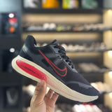 TÊNIS NIKE ZOOMX - PRETO