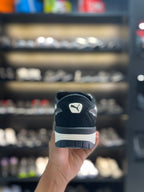TÊNIS PUMA - PRETO E BRANCO