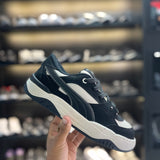 TÊNIS PUMA - PRETO E BRANCO