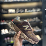 TÊNIS NEW BALANCE - MARROM