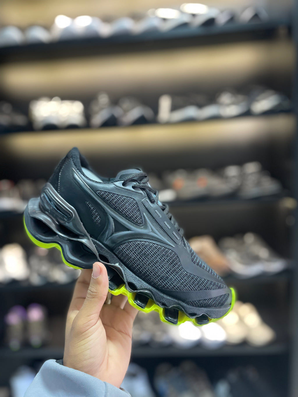 TÊNIS MIZUNO - PRETO