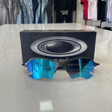 Óculos Oakley Esportivo Lente Blue Mirror – Design Performance